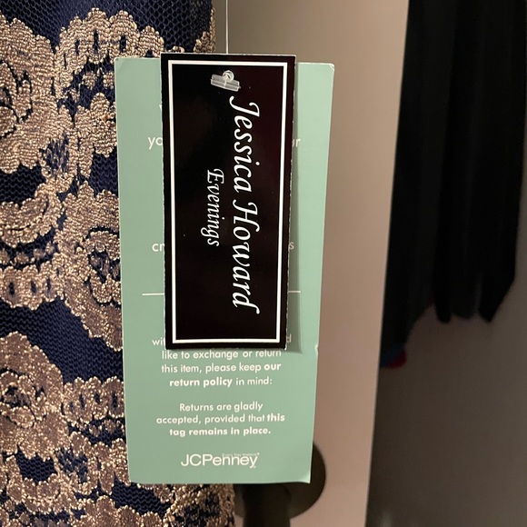 Jessica Howard - Picture 4 of 5